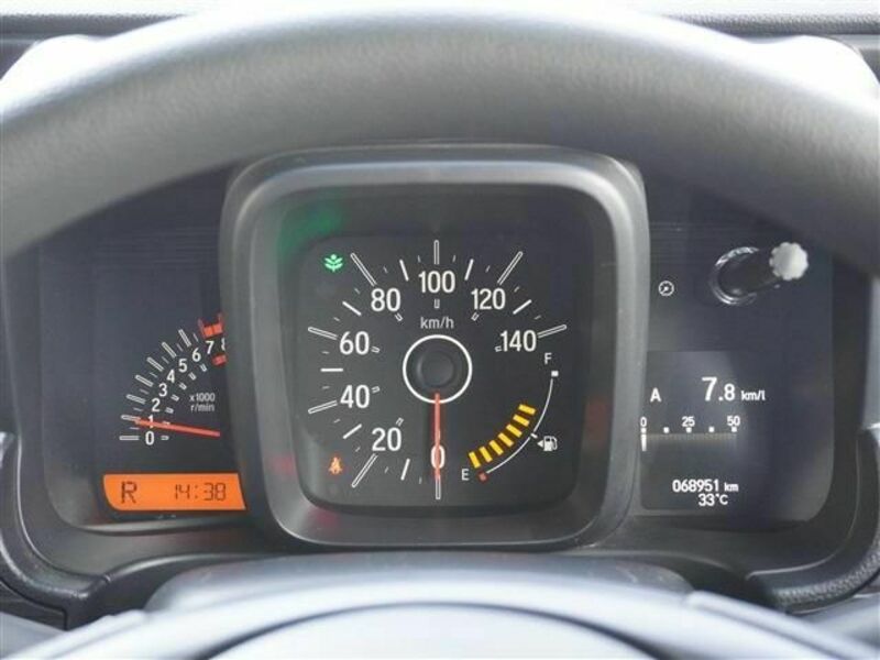 N-VAN