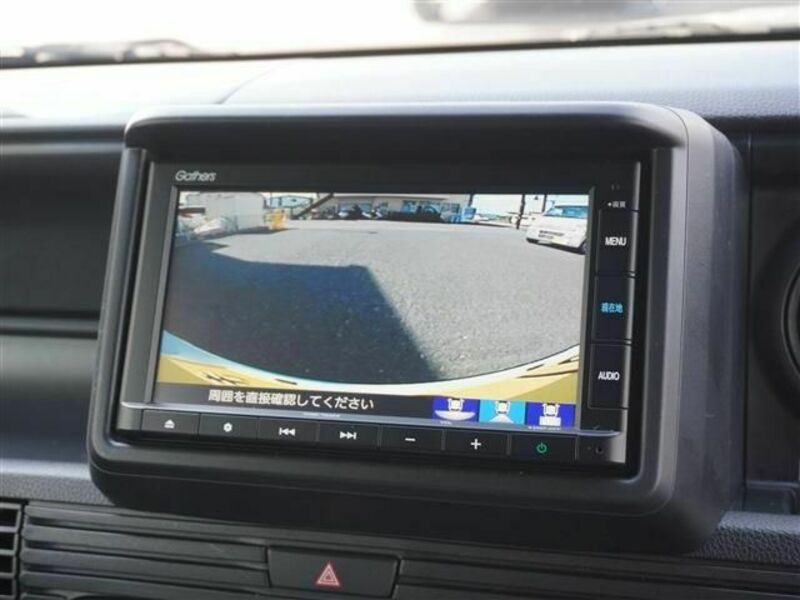 N-VAN
