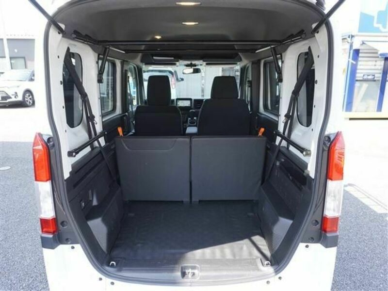 N-VAN