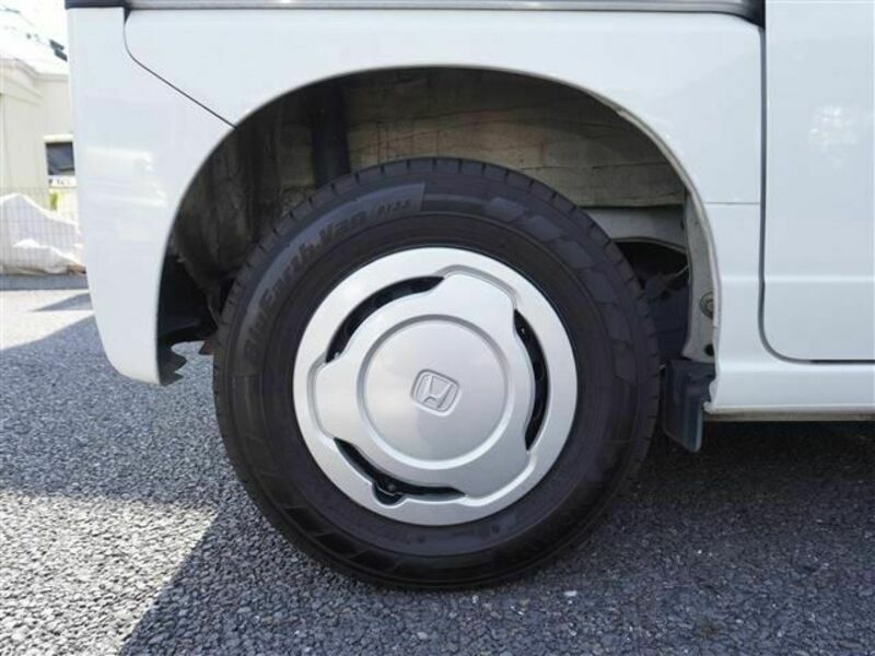 N-VAN