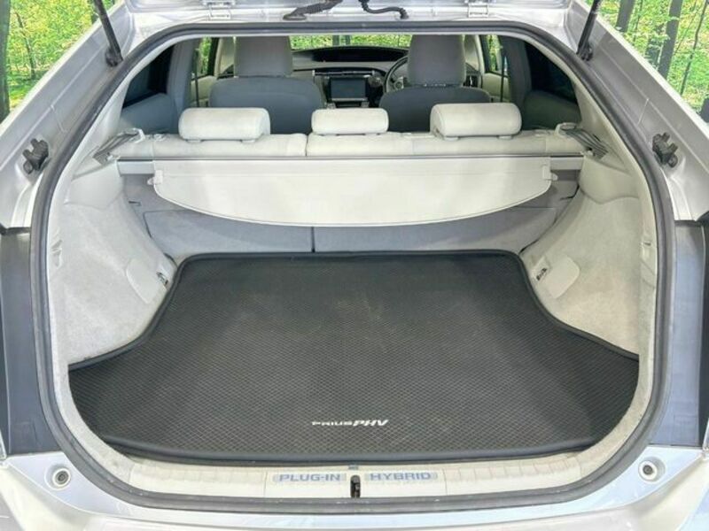 PRIUS PHV