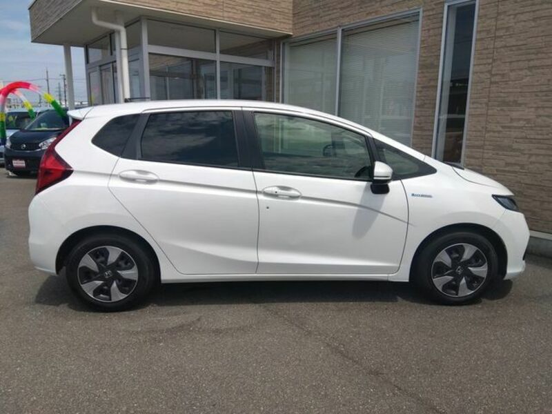 FIT HYBRID