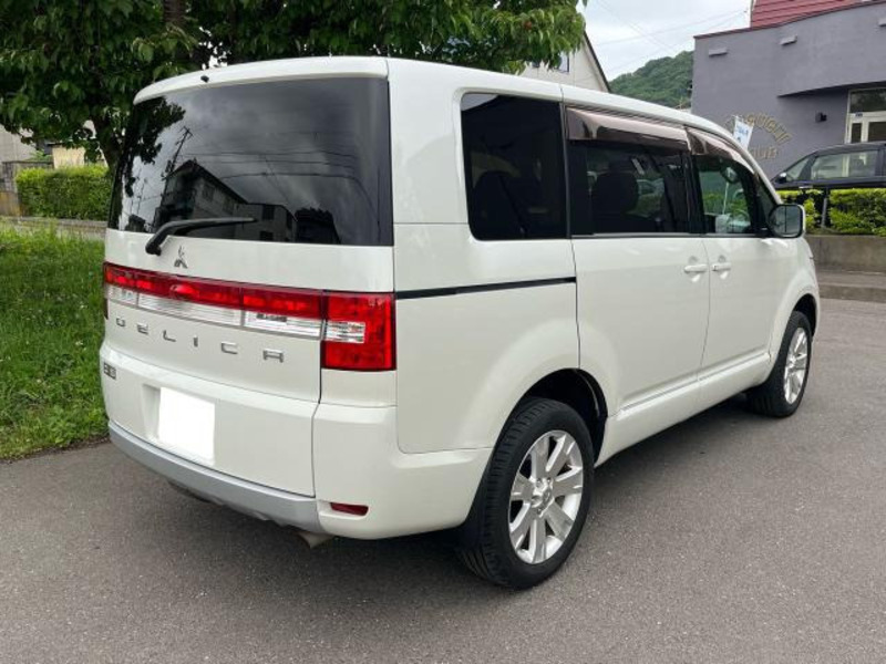 DELICA D5