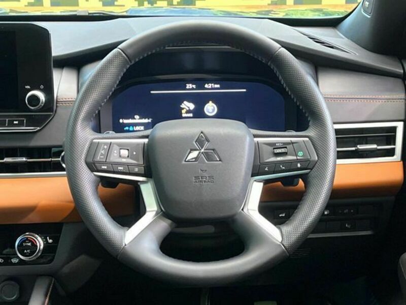 OUTLANDER PHEV