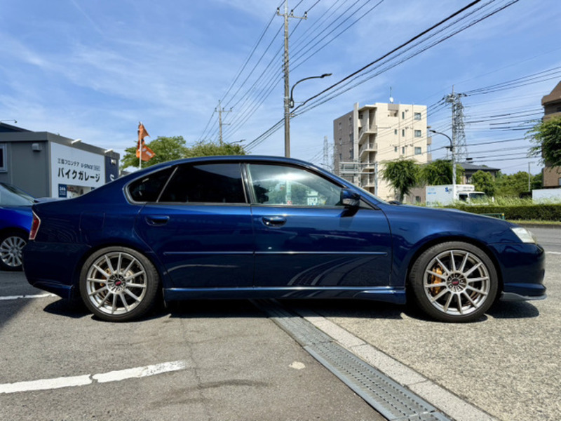 LEGACY B4