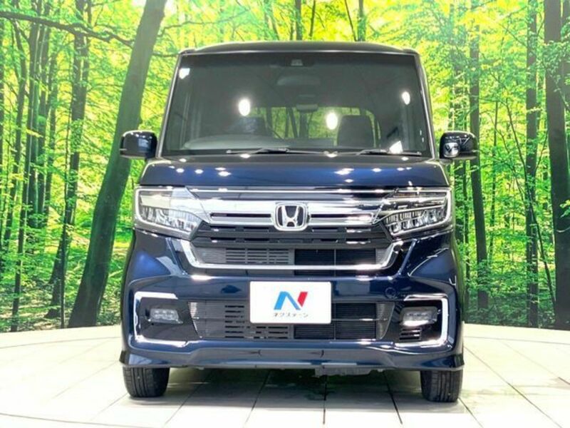 N BOX CUSTOM