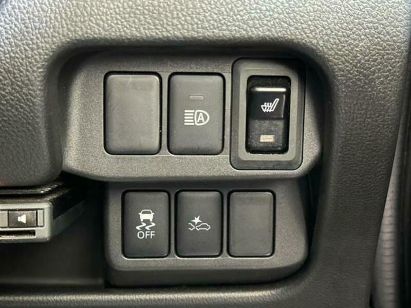EK CUSTOM