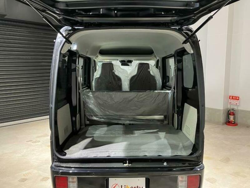 CLIPPER VAN