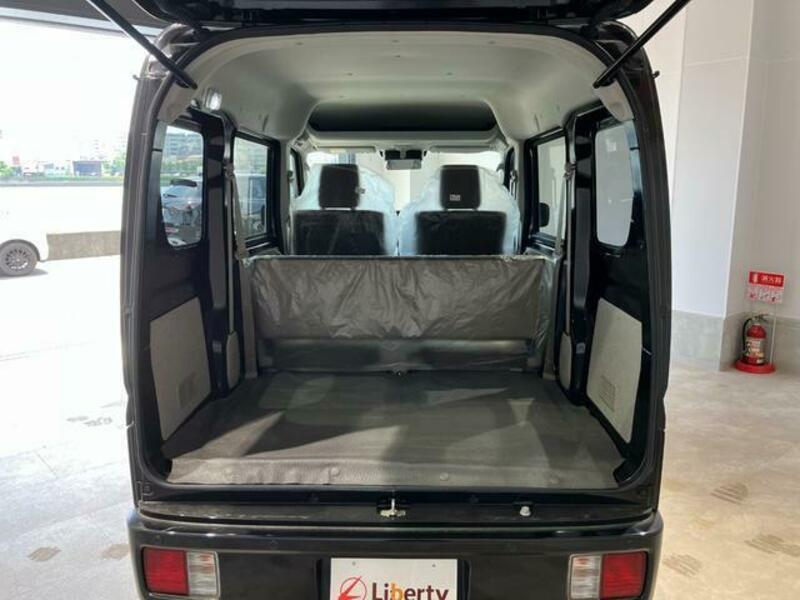 CLIPPER VAN