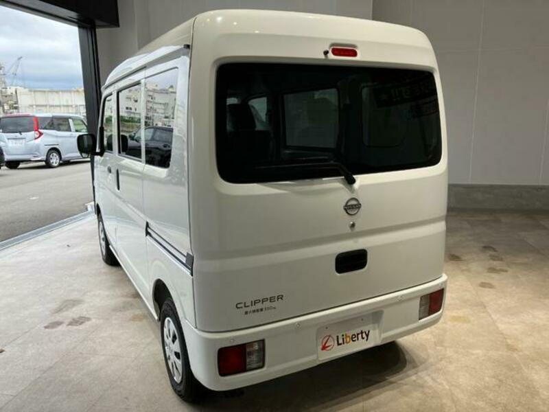 CLIPPER VAN