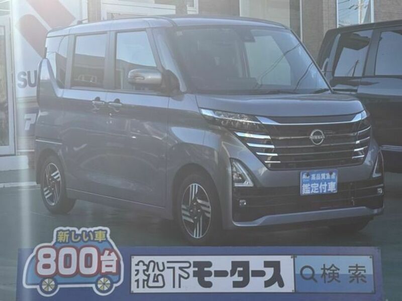 NISSAN ROOX