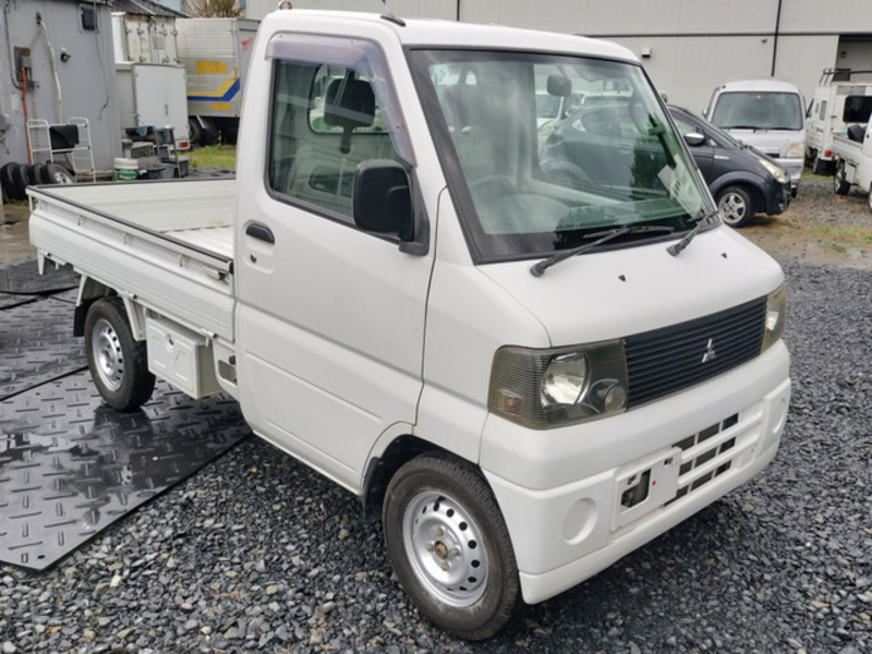 MITSUBISHI MINICAB TRUCK