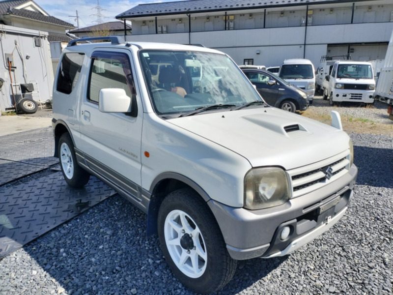 SUZUKI JIMNY