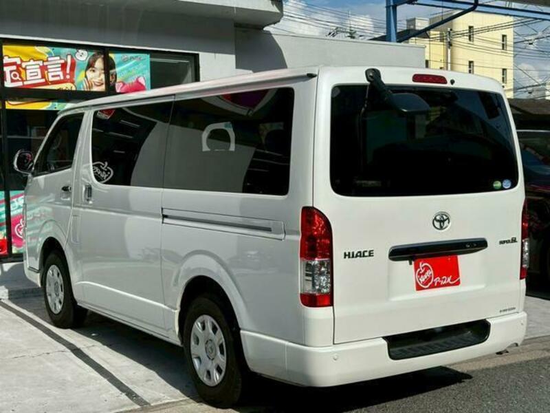 HIACE VAN
