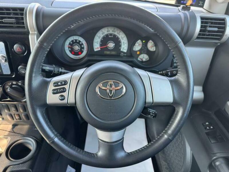 FJ CRUISER