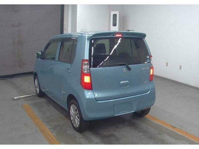 WAGON R