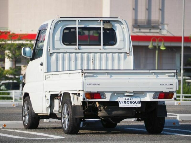 MINICAB TRUCK