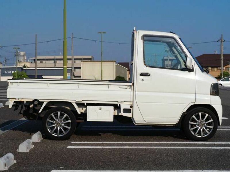 MINICAB TRUCK