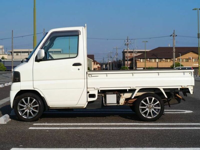 MINICAB TRUCK