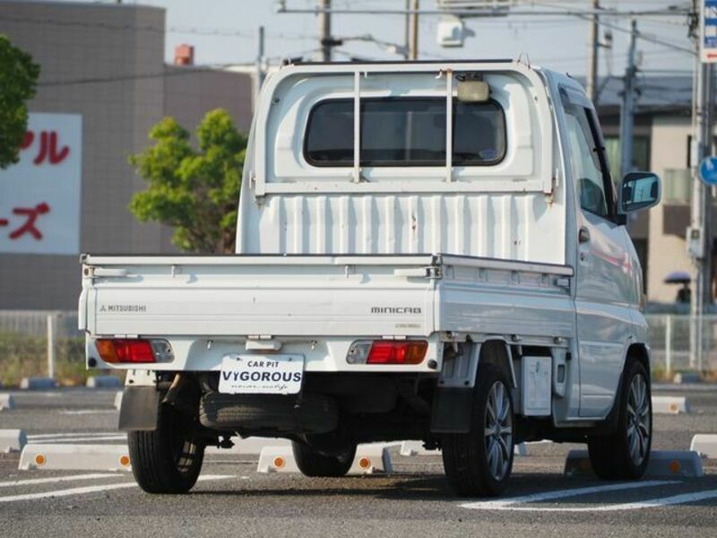 MINICAB TRUCK