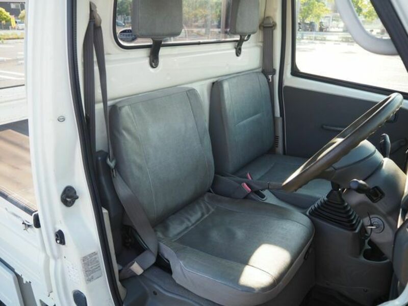 MINICAB TRUCK