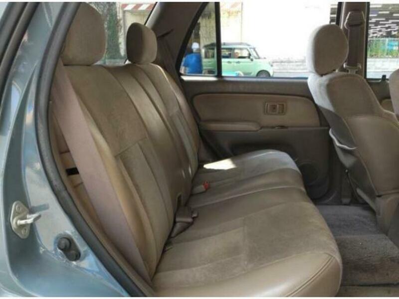HILUX SURF