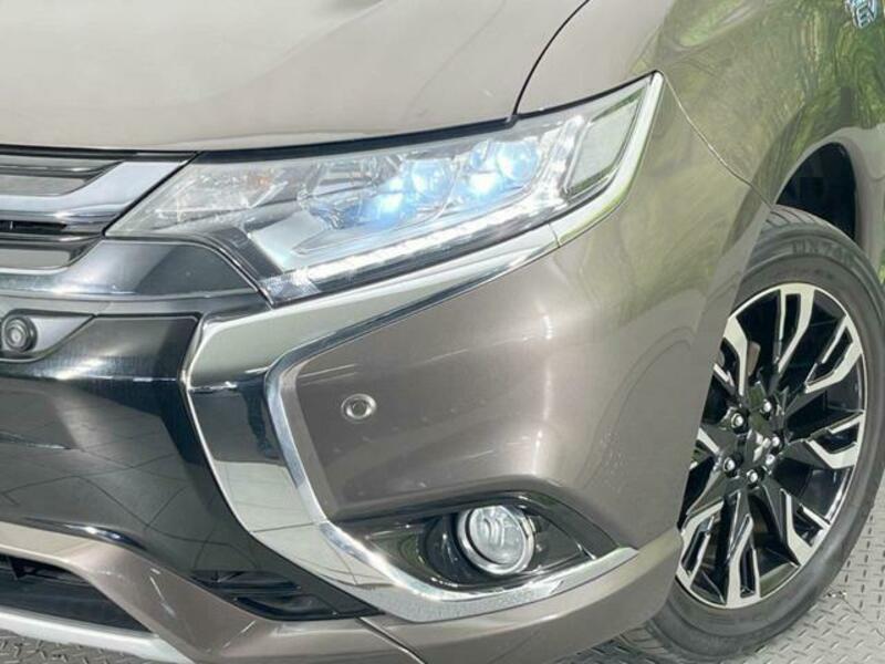 OUTLANDER PHEV