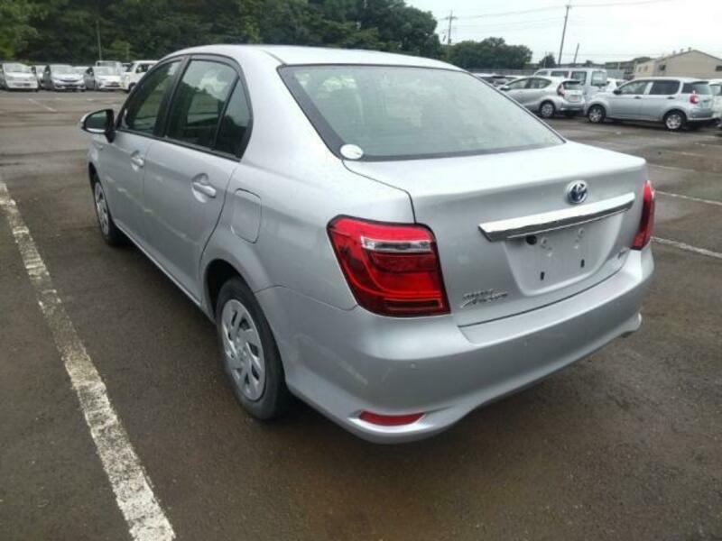 COROLLA AXIO
