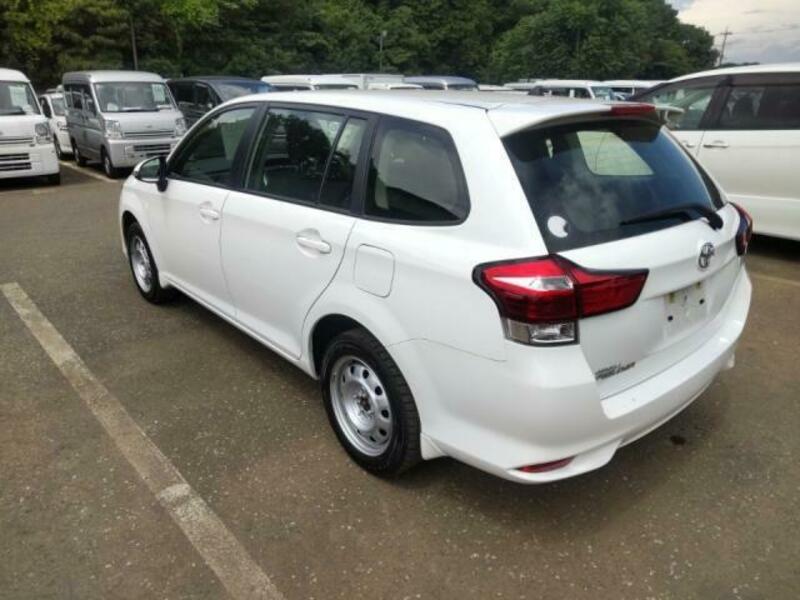 COROLLA FIELDER