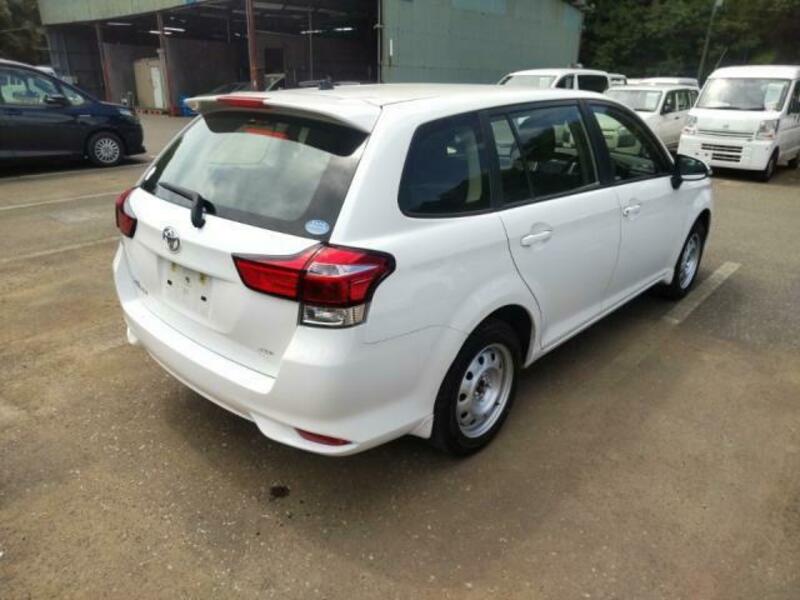 COROLLA FIELDER