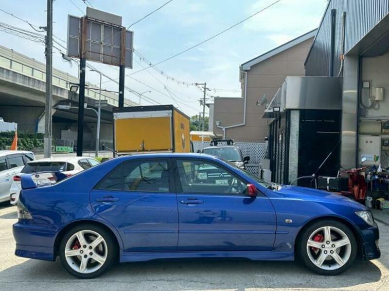 ALTEZZA
