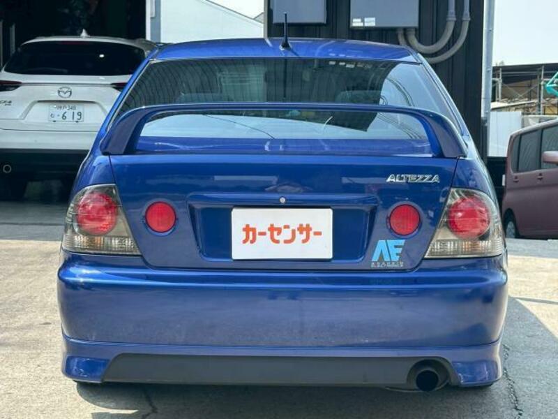 ALTEZZA