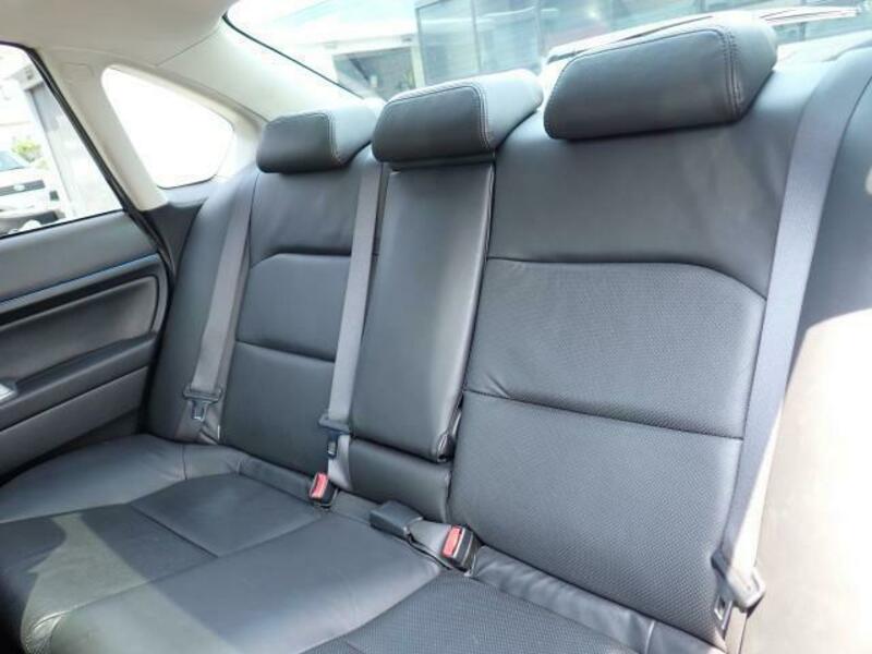 LEGACY B4