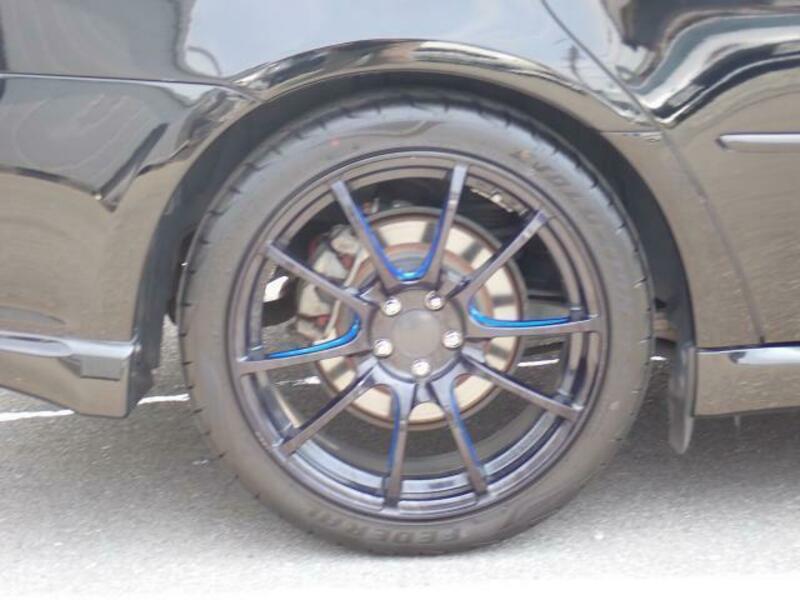 LEGACY B4