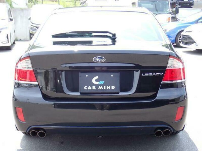 LEGACY B4