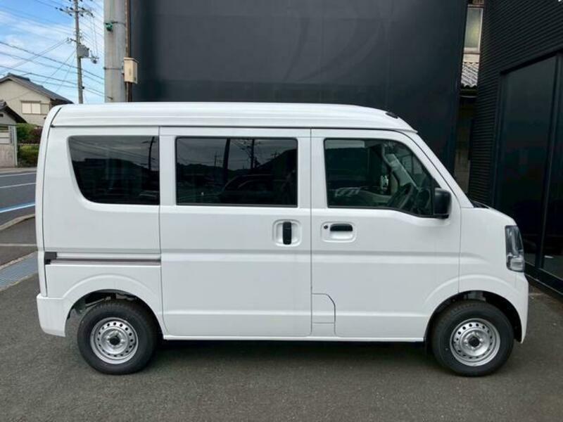 CLIPPER VAN