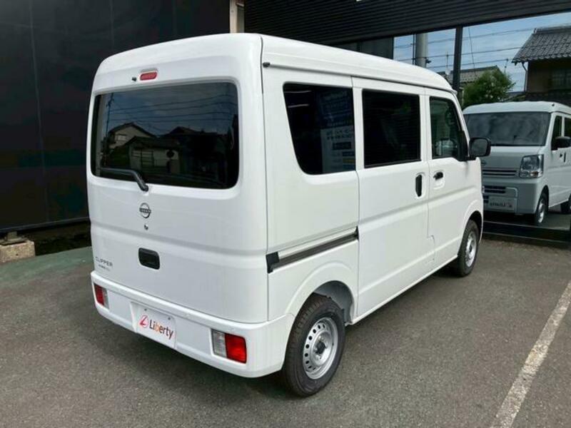 CLIPPER VAN