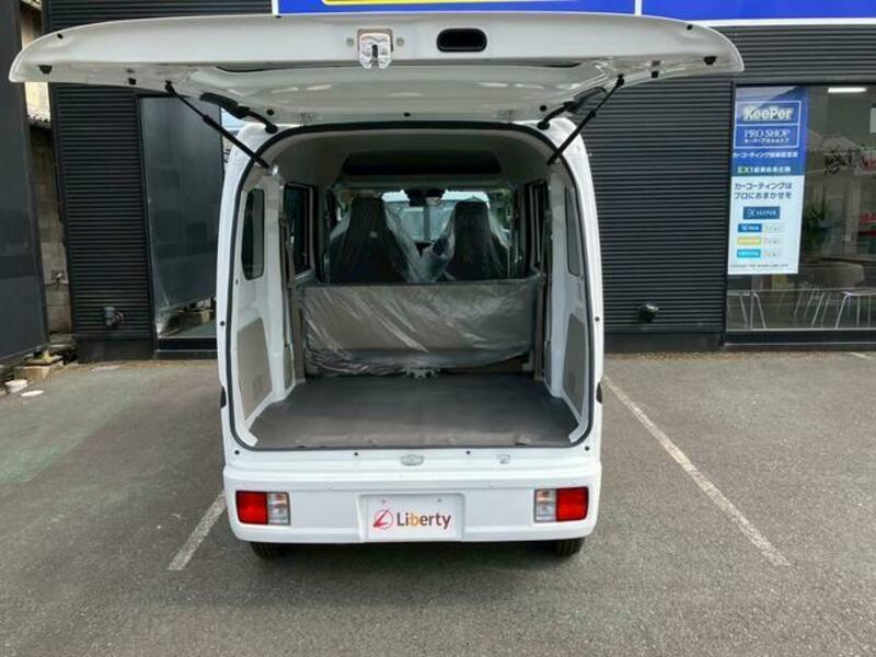 CLIPPER VAN