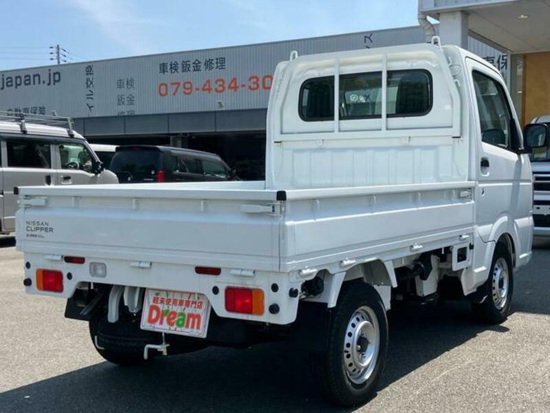 CLIPPER TRUCK