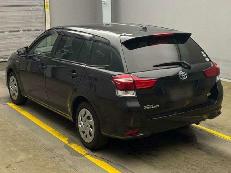 COROLLA FIELDER