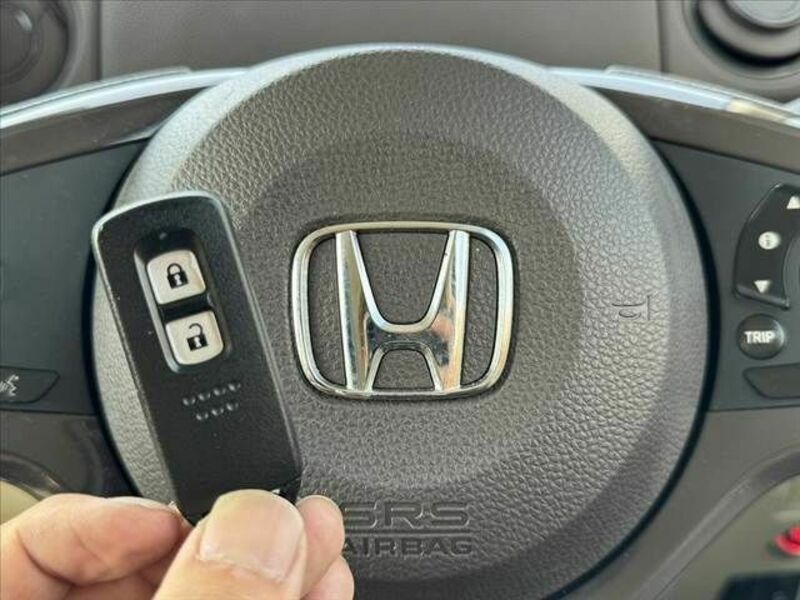 N BOX