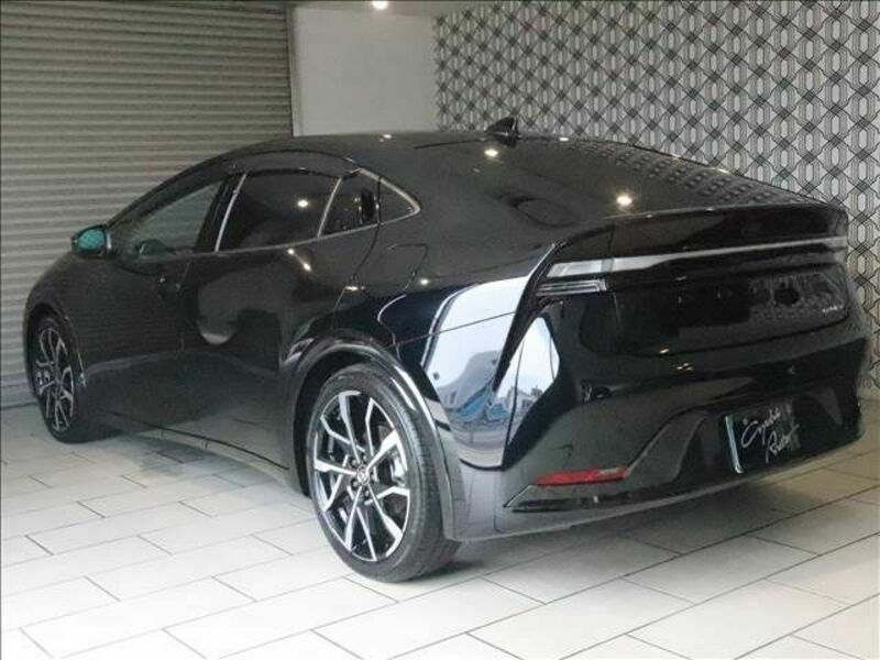 PRIUS PHV