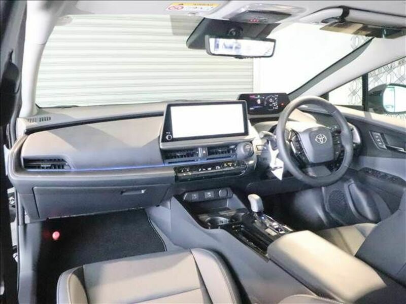 PRIUS PHV