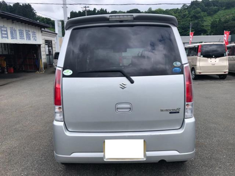 WAGON R