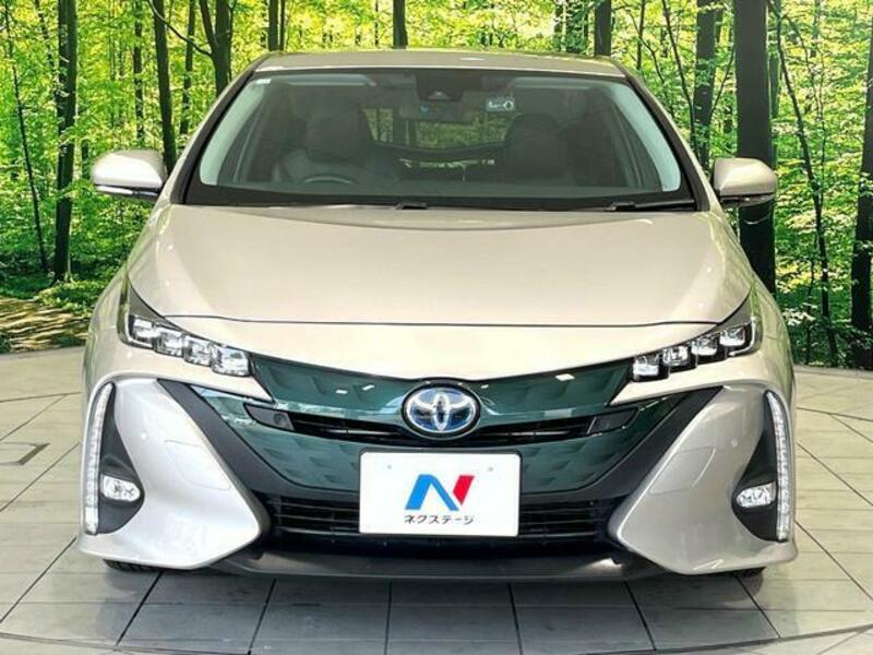 PRIUS PHV