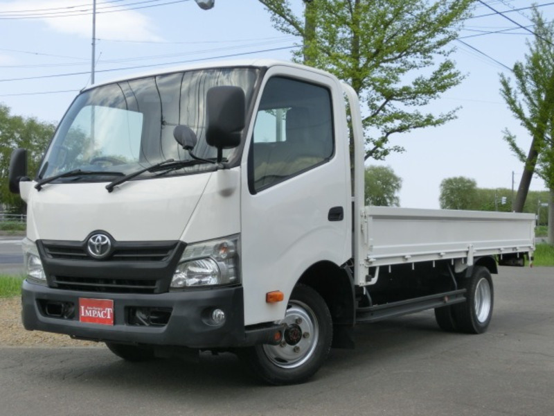 TOYOTA DYNA