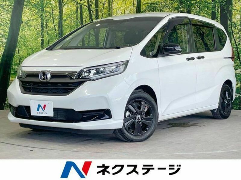 HONDA FREED HYBRID