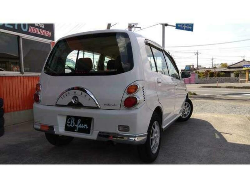 MINICA