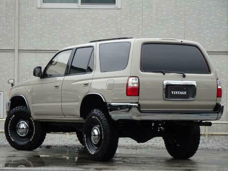 HILUX SURF