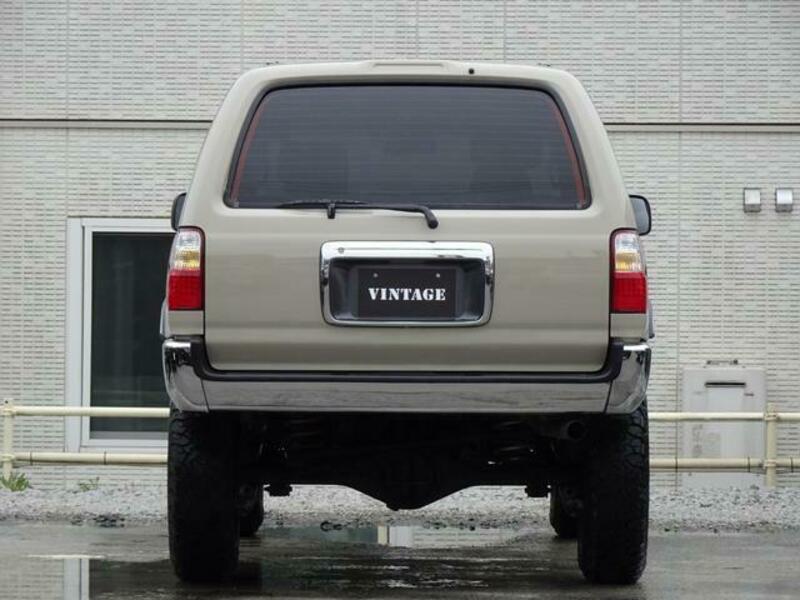 HILUX SURF